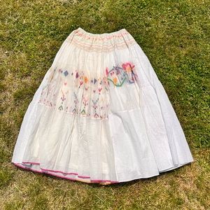 New Injiri embroidered skirt. Size S